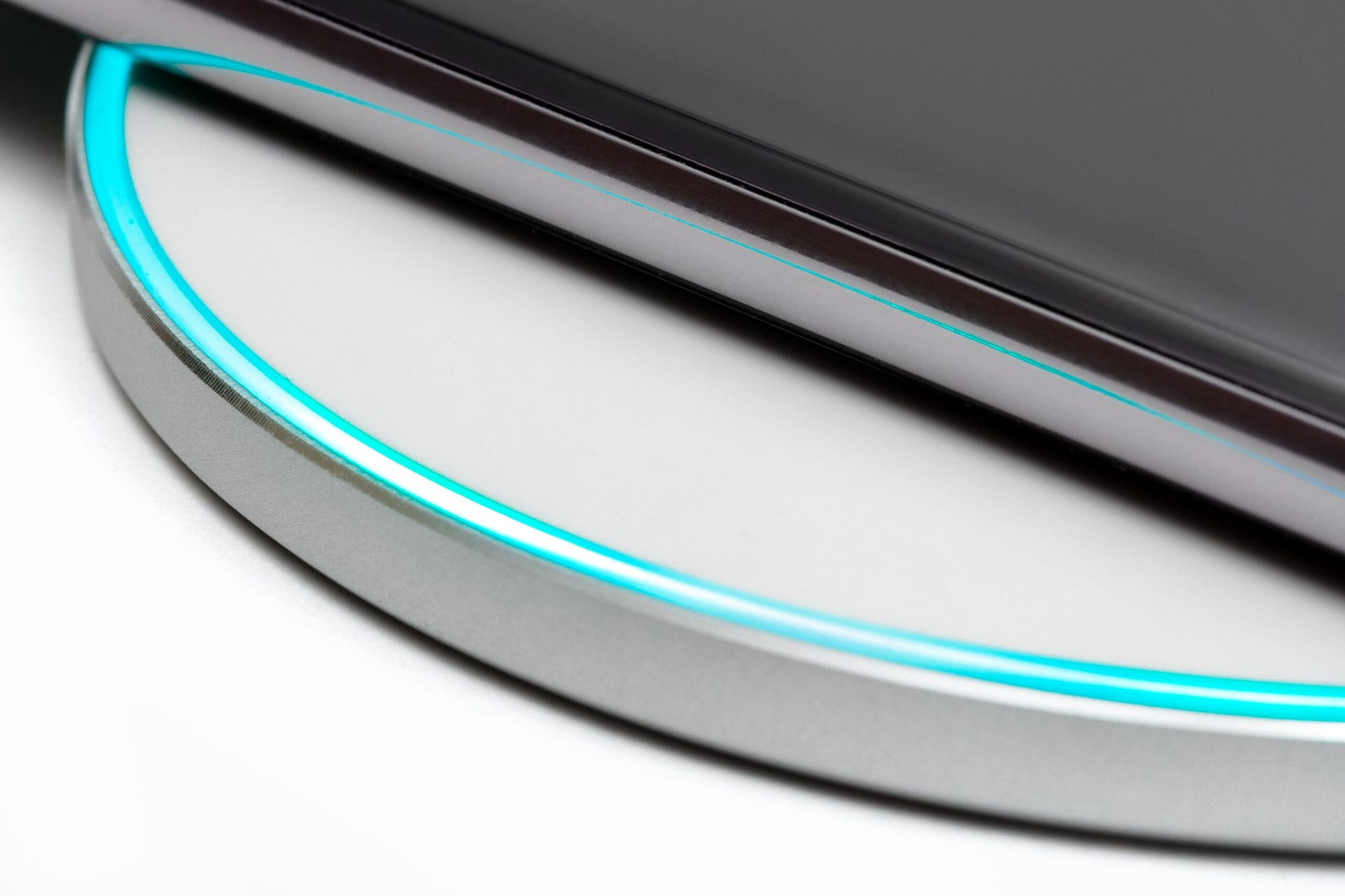 Wireless Qi-Charger: Rounders 3271